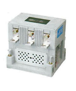 КВ1-400-3 У3,3п,3,6кВ,400А,380В,2з+2р,нереверс.,без реле,с модулем питания,в корпусе,IP00  (ЭТ)