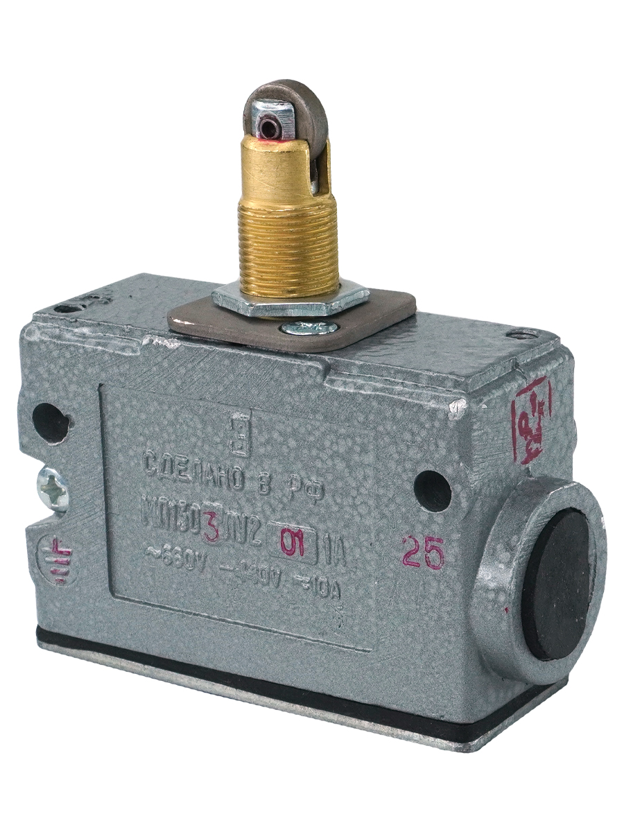 МП 1303 У2 исп.01, IP54, толкатель с продольным расположением ролика, комбинированный, винт  