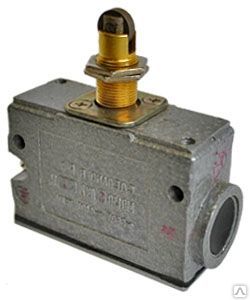 МП 1313 У2 исп.01, IP54, толкатель с продольным расположением ролика, комбинированный, винт 