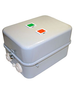 ПМ12-063261 У3 В, 220В, 2з+2р,63А,нереверс.,с реле 53,5-63,0А,в корпусе IP40, с кн.ПУСК+СТОП+R  (ЭТ)