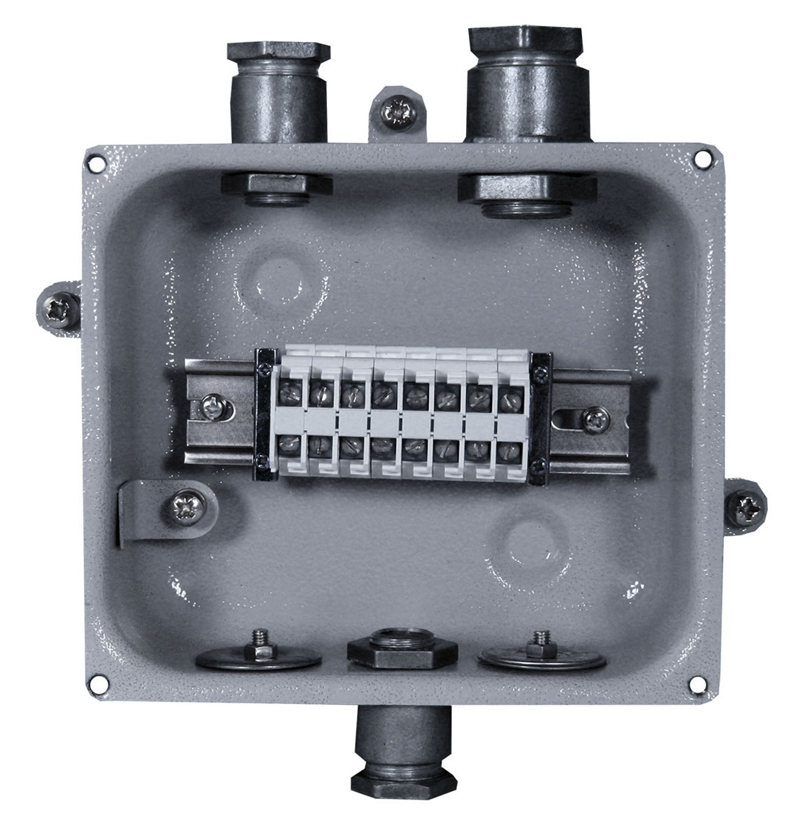 КЗНС-08 У2, 8 зажимов, IP65 (металлические вводы)