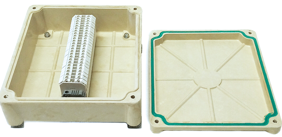 КСП-25/00/25 У2, 25 клемм, IP65 (без каб. вводов)